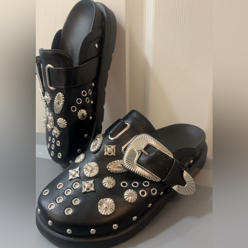 NEW Gothic/Western slides size 8.5